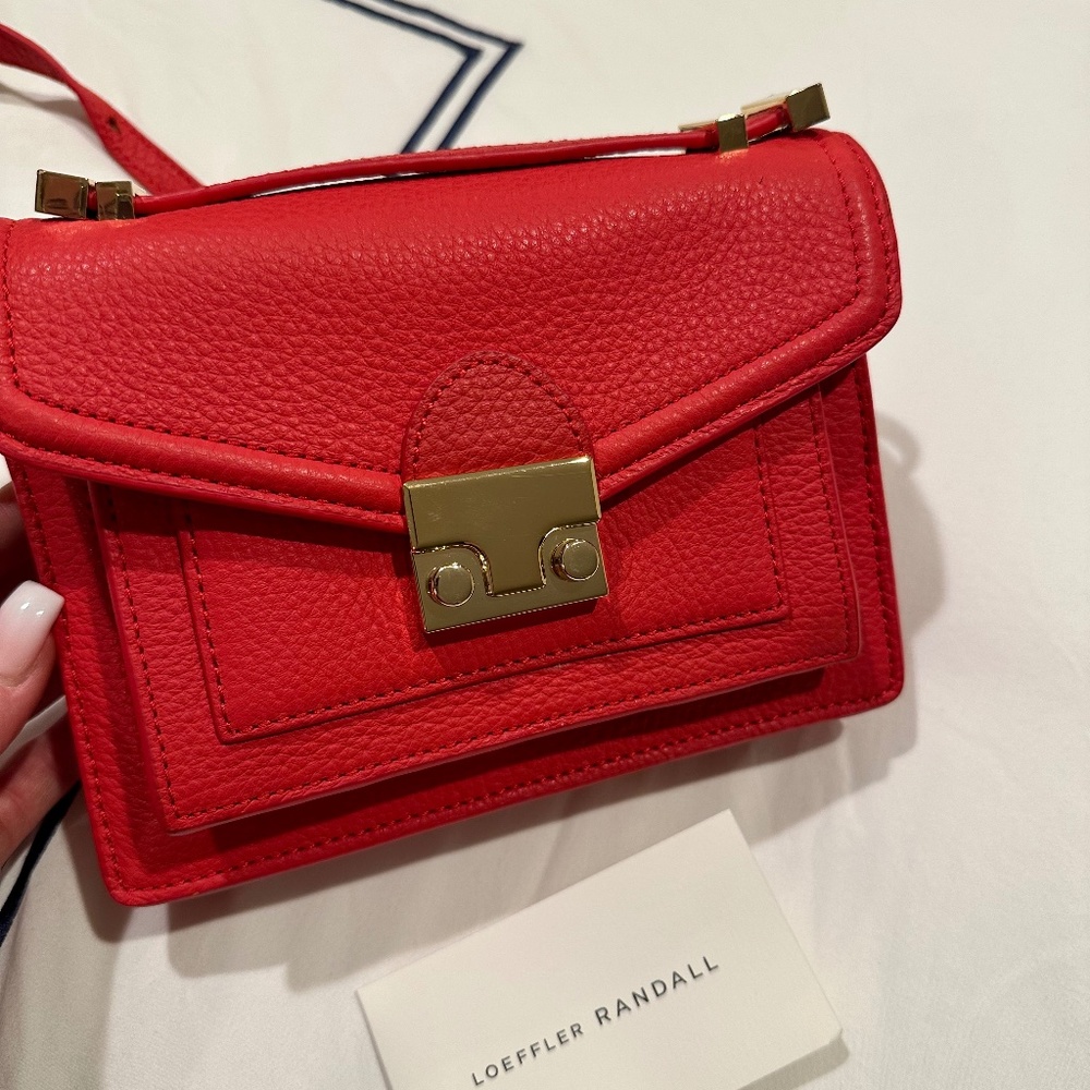 MIni rider Loeffler Randall Red Cross - body